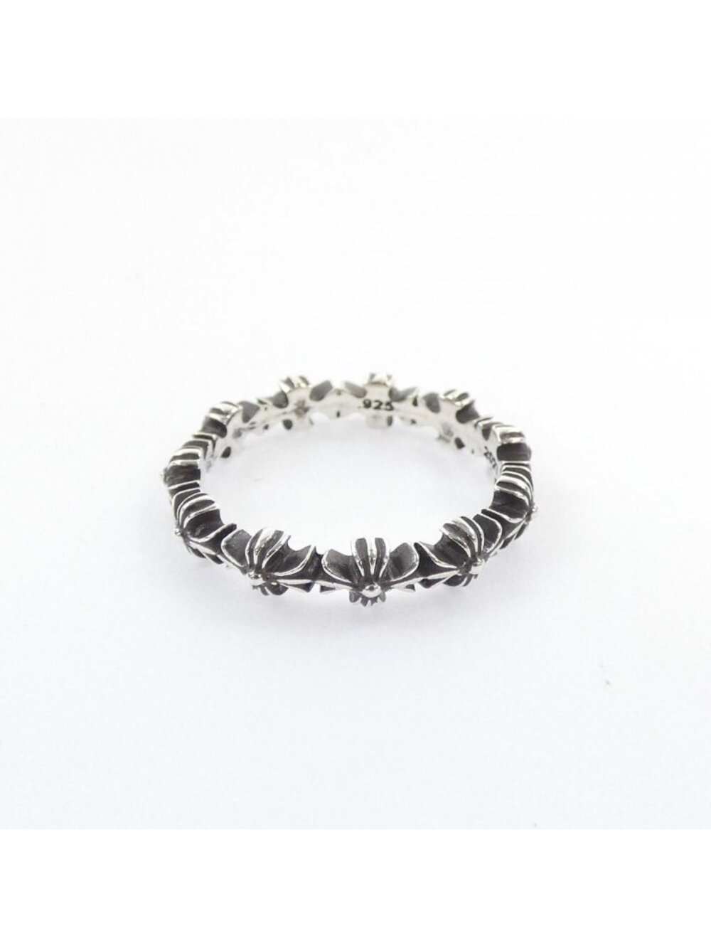 Chrome Hearts Tiny CH Pls Band Ring - Picture 4 of 6